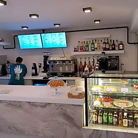 מלון Coastline Boutique אנטליה